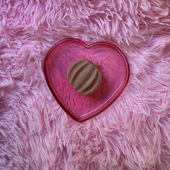 Shimmer Pumpkin Tallow Bar - Picture 3 of 4